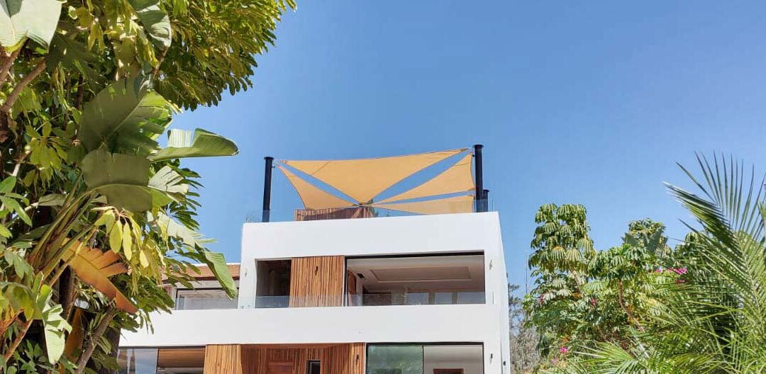 ESTACIONAMIENTO COMPLEJO H1